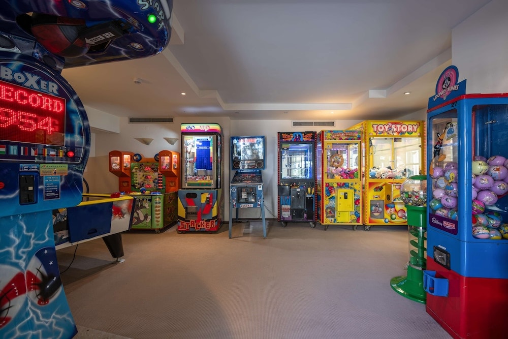 Minos Hotel