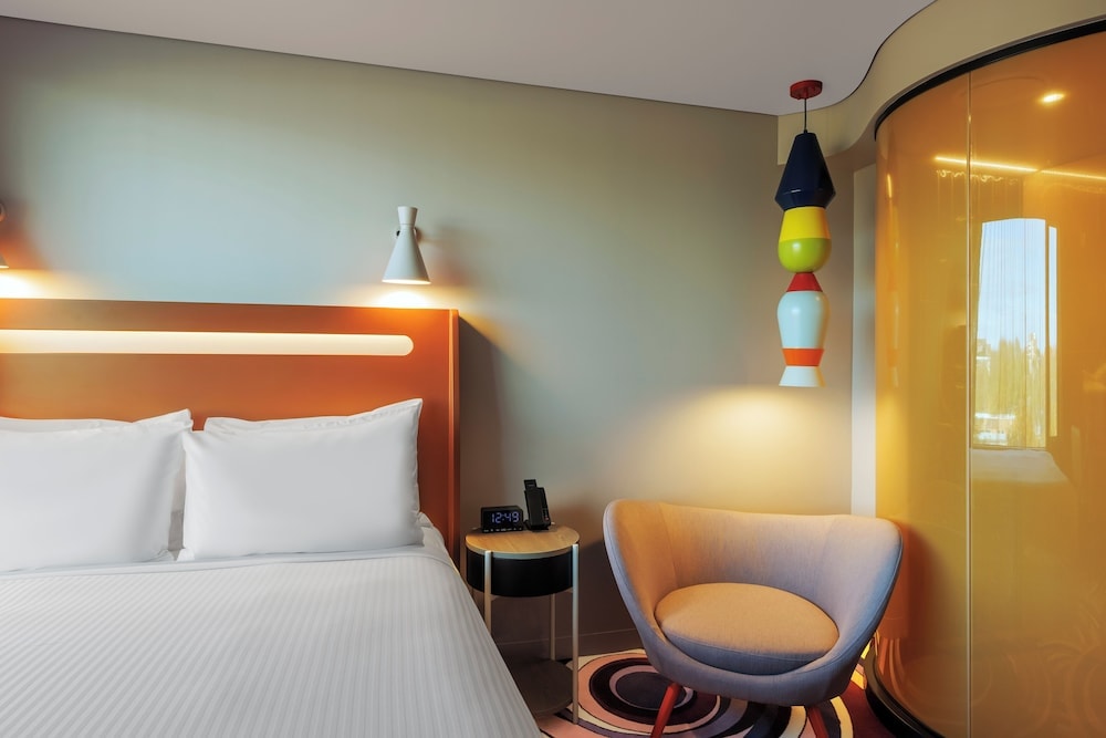 ADGE Hotel & Residences