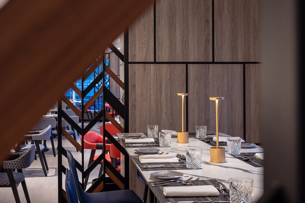 Rose Rayhaan by Rotana