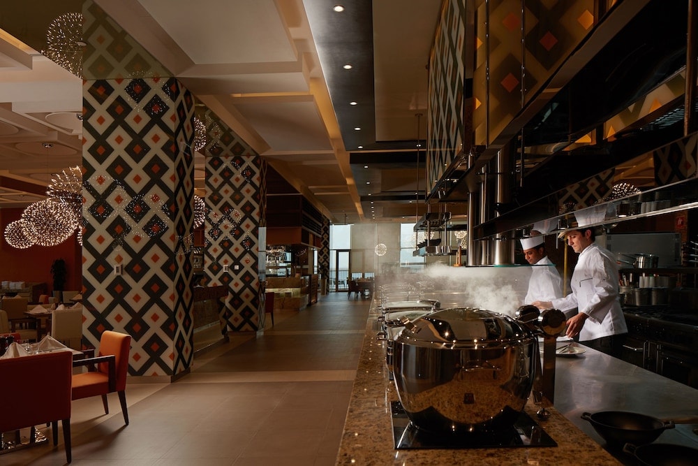 Royal M Hotel Abu Dhabi by Gewan