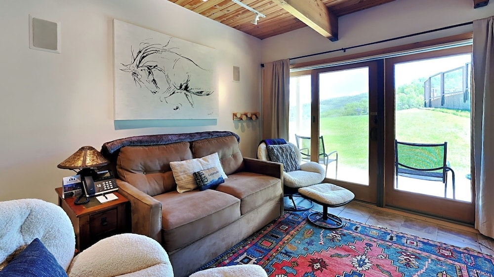 The Timberline Condominiums