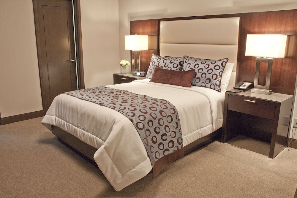 The Pearl New York