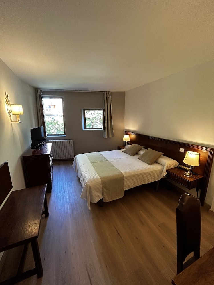 Hotel Rural Santa Bàrbara de la Vall d'Ordino