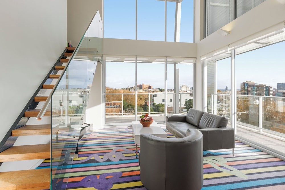 ADGE Hotel & Residences