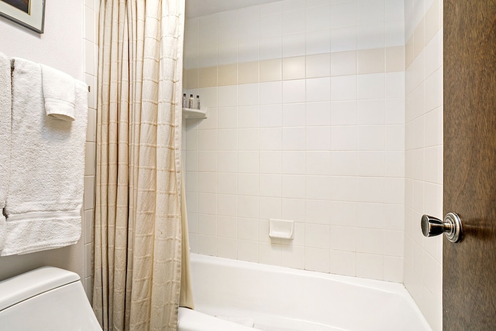 Woodbridge Condos by Snowmass Vacations