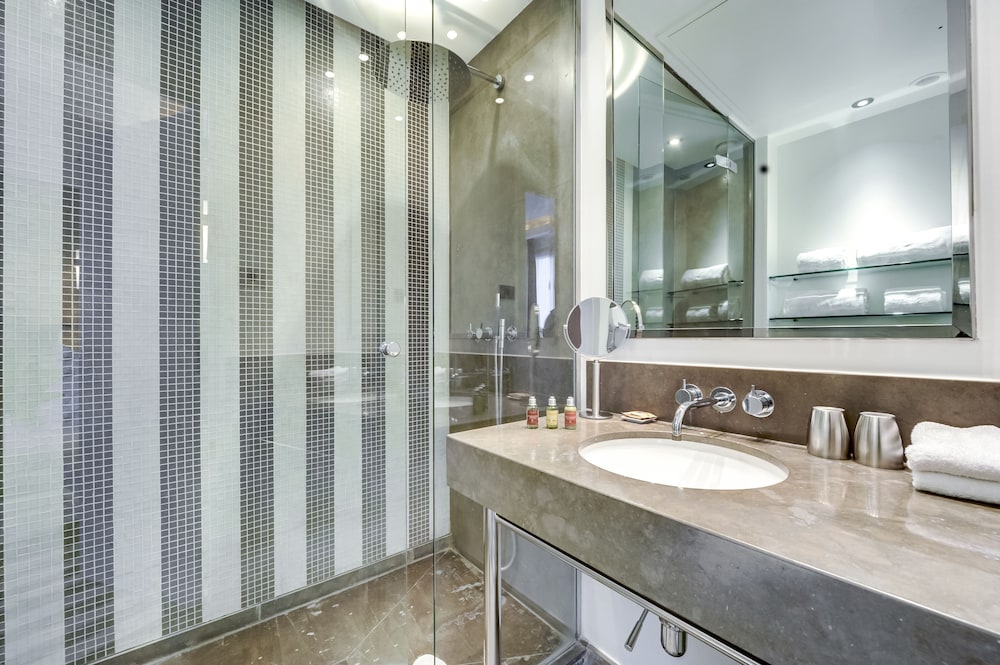 Hotel Le A