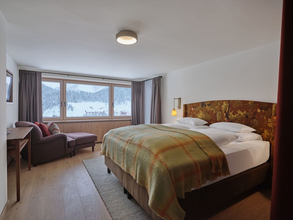 Hotel Schranz - Ski In & Ski Out