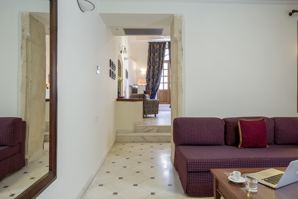 Casa Delfino Hotel & Spa