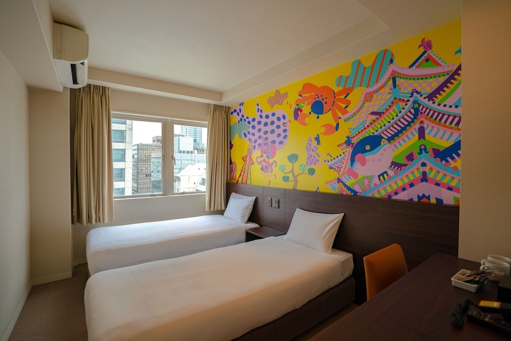 Far East Village Hotel Osaka, Honmachi