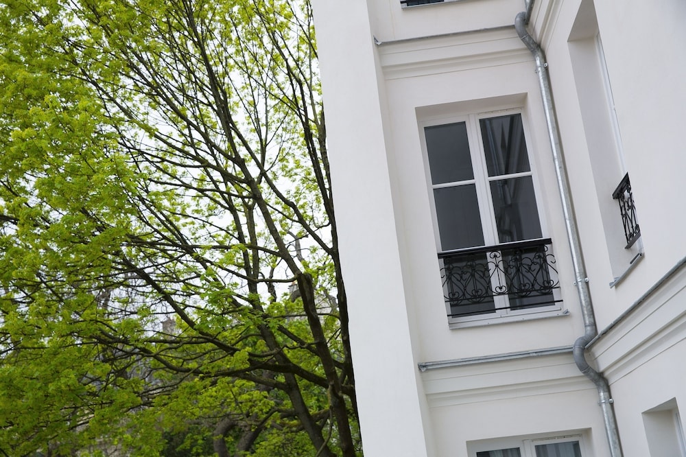 Hotel Monge