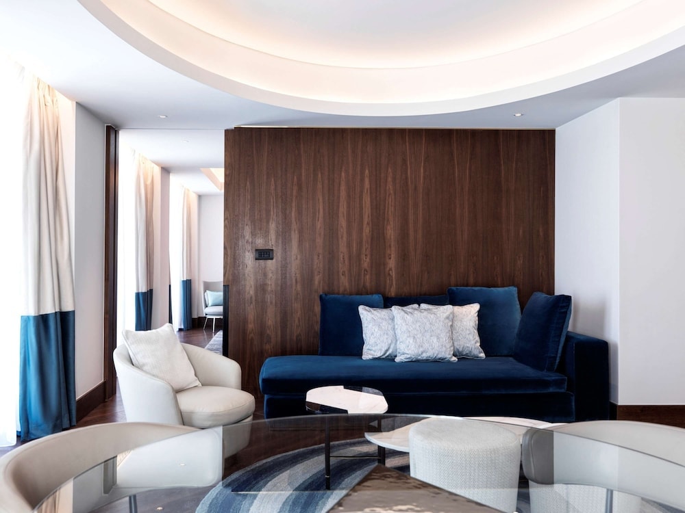 Athens Capital Center Hotel-MGallery Collection