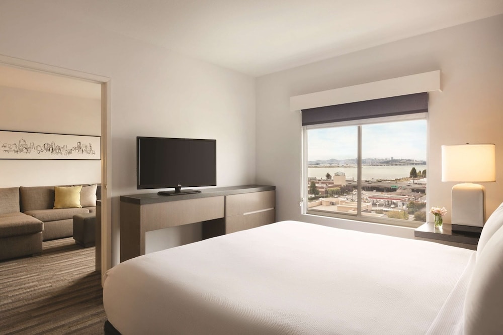 HYATT house Emeryville/San Francisco Bay Area