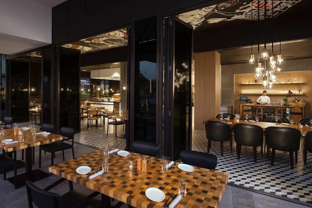 La Ville Hotel & Suites CITY WALK, Dubai, Autograph Collection