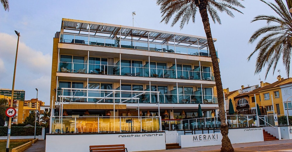 Meraki Beach Hotel - Adults Only