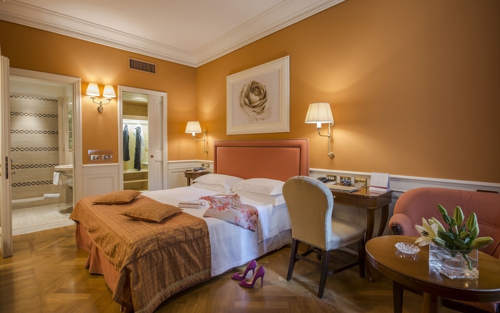Hotel Corona d'Oro