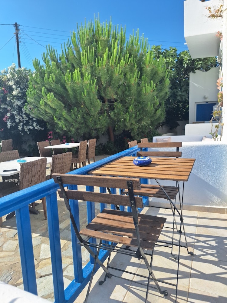 Evi Evan Hotel