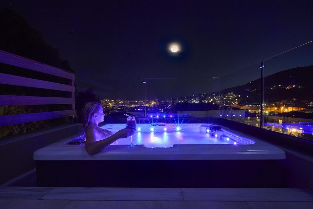 Mystery Skiathos Luxury Residence