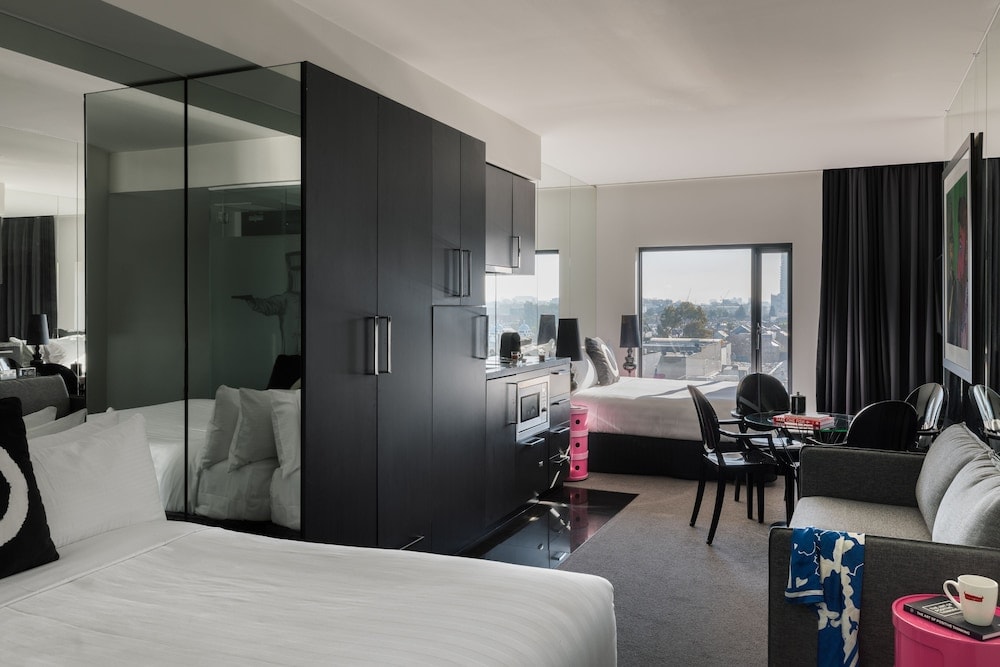 The Cullen Melbourne - Art Series