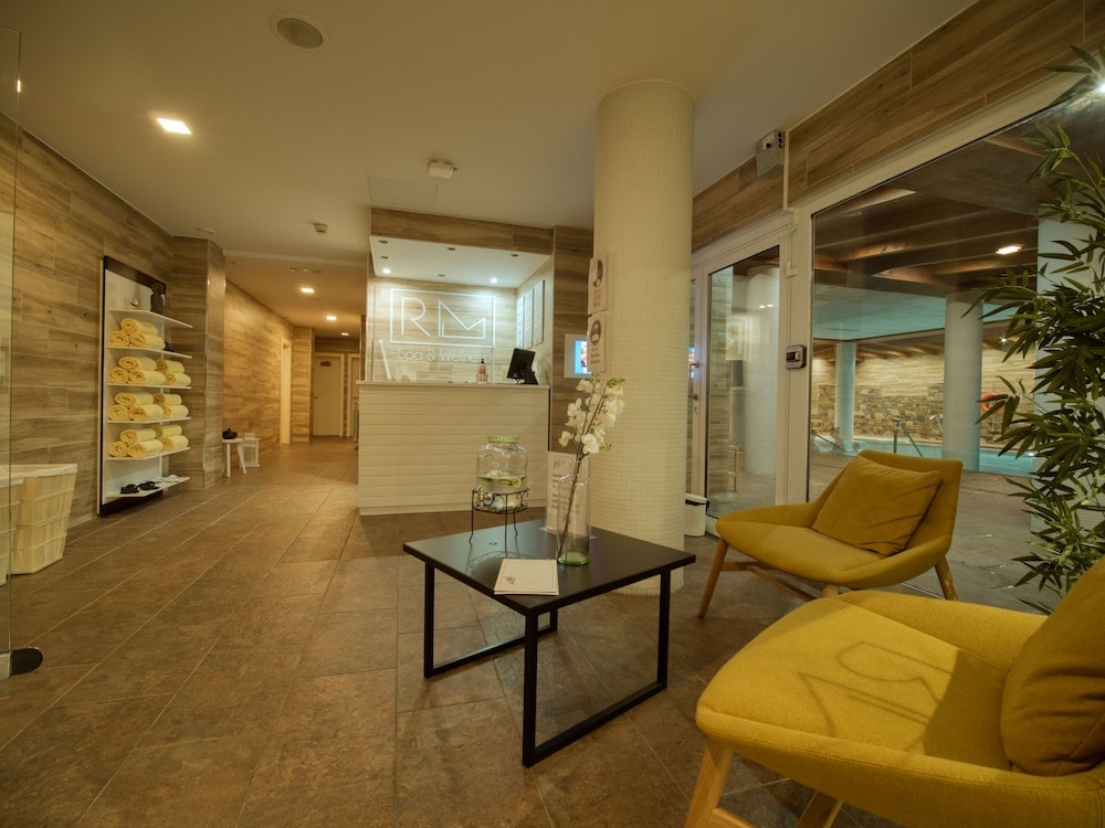 Hotel Roc Meler