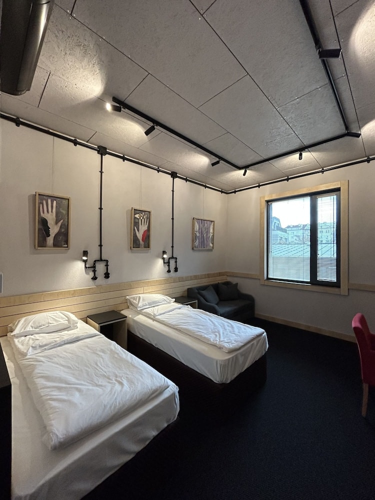 ART HOTEL 158