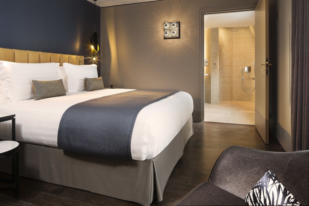 Le 10 Bis Hotel
