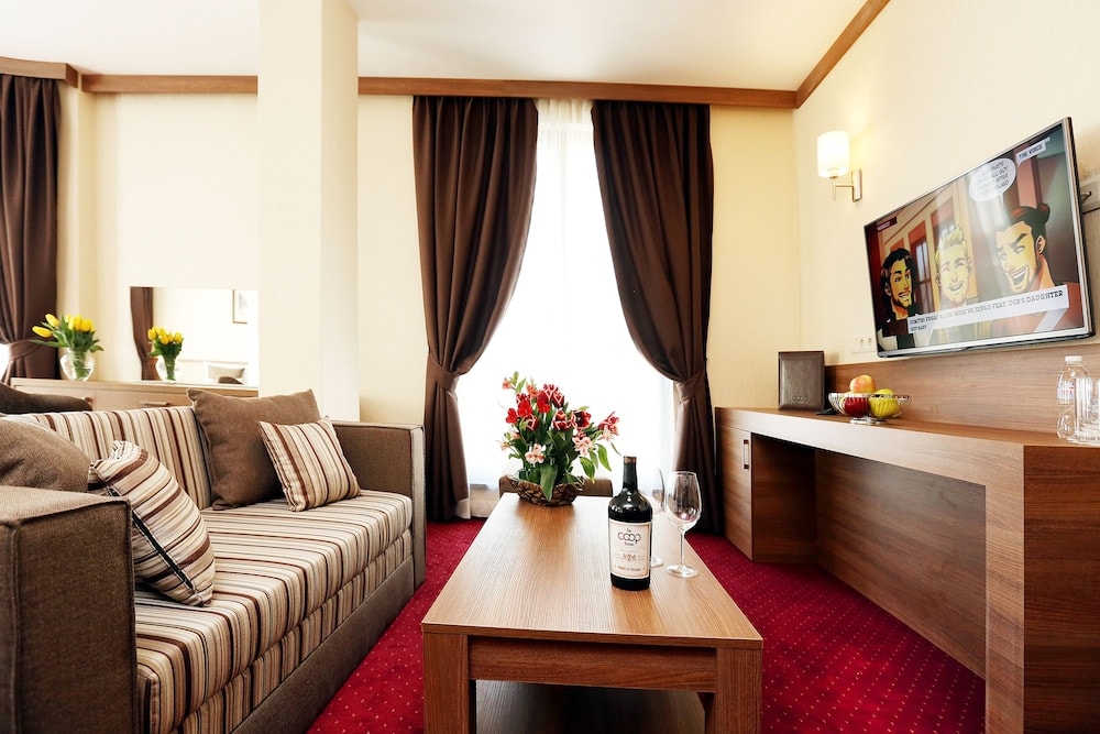 COOP Hotel
