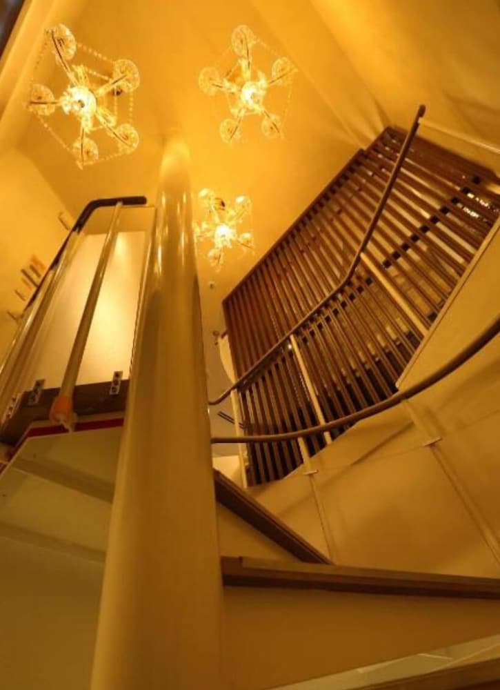 Hotel Petit Bali Higashishinjuku - Adults Only