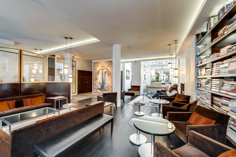 Hotel Le A