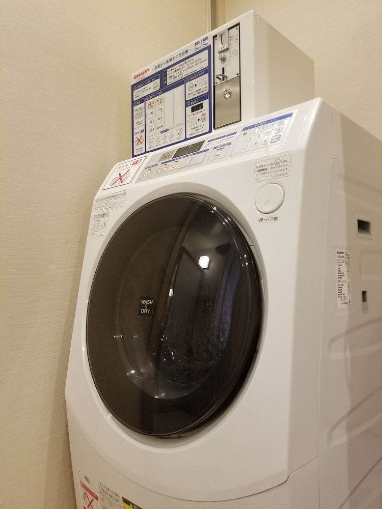 Glansit Akihabara Comfort Capsule Hotel