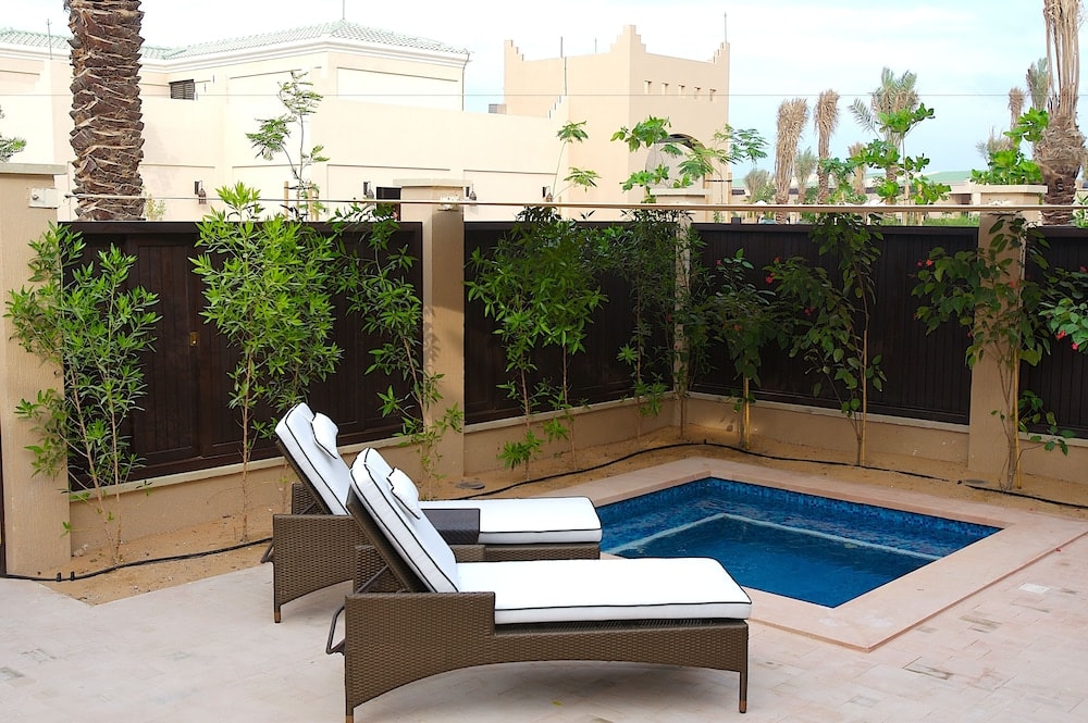 Desert Islands Resort & Spa by Anantara
