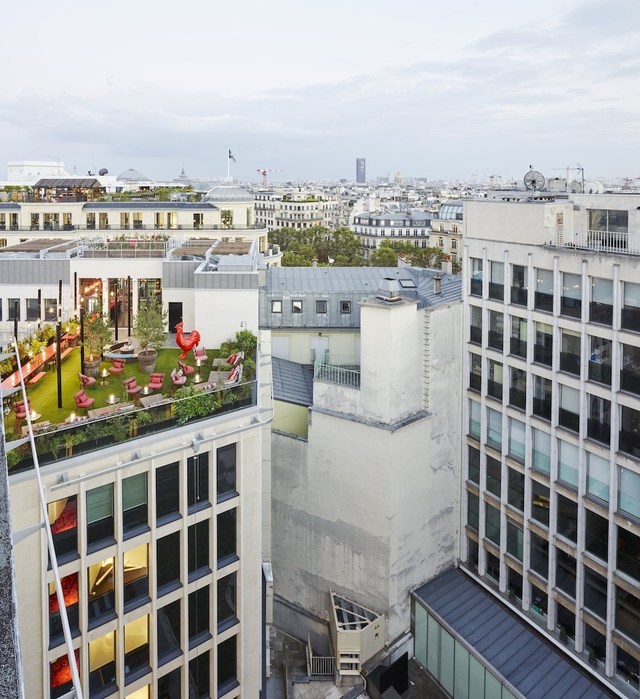 citizenM Paris Champs-Élysées