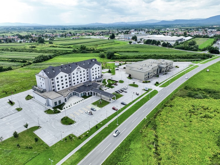 hotel image 0
