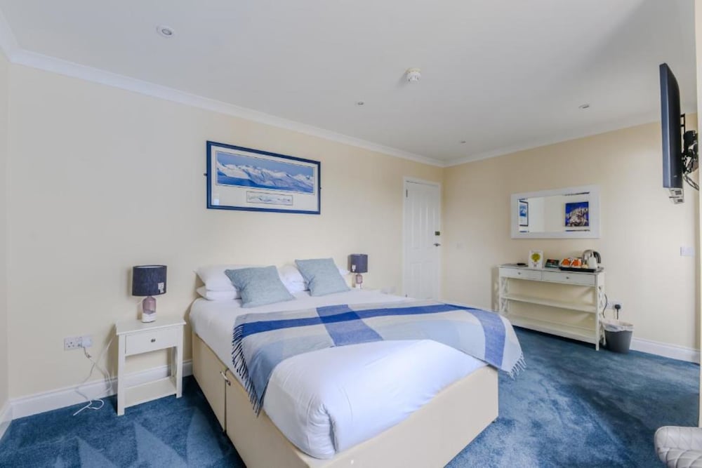 Loch Ness Clansman Hotel