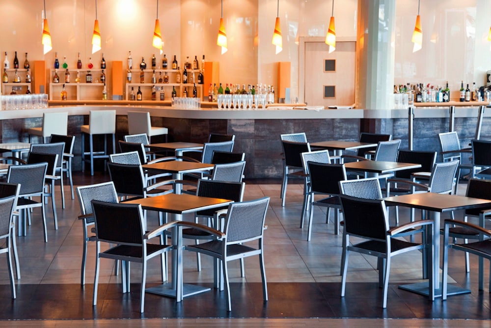 AR Diamante Beach Spa & Convention Center