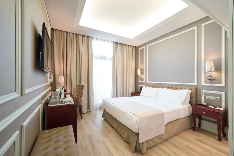 hotel image 0