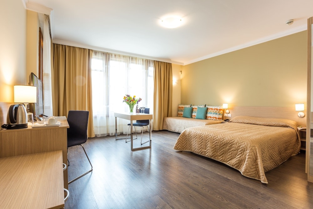 Hotel Geneva