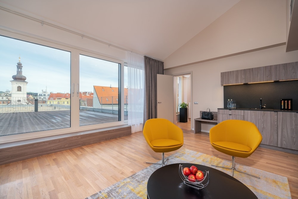 Hotel CUBE Prague