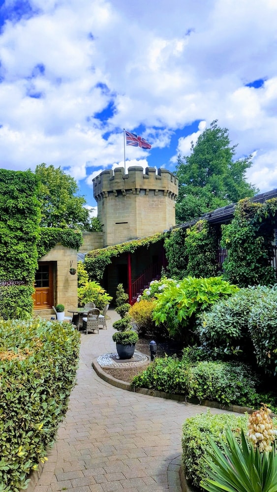 The Garrison Hotel