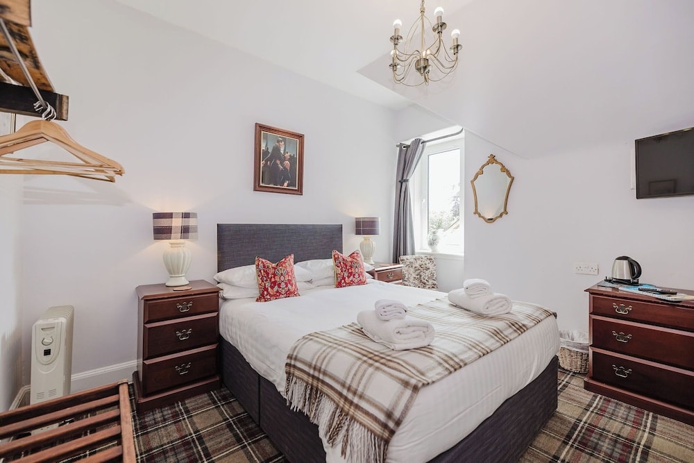 Whitebridge Hotel