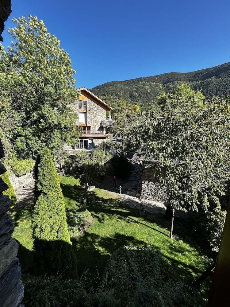 Hotel Rural Santa Bàrbara de la Vall d'Ordino