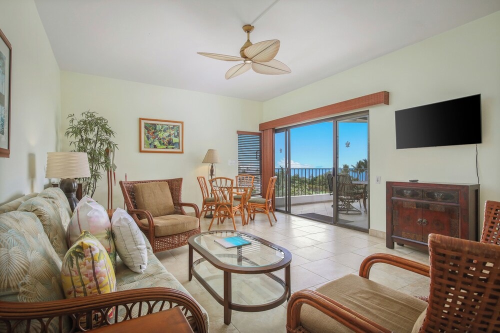 Royal Sea Cliff Kona by OUTRIGGER