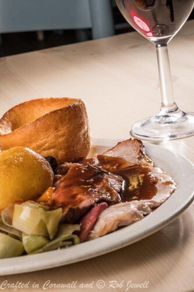 The Lugger Inn