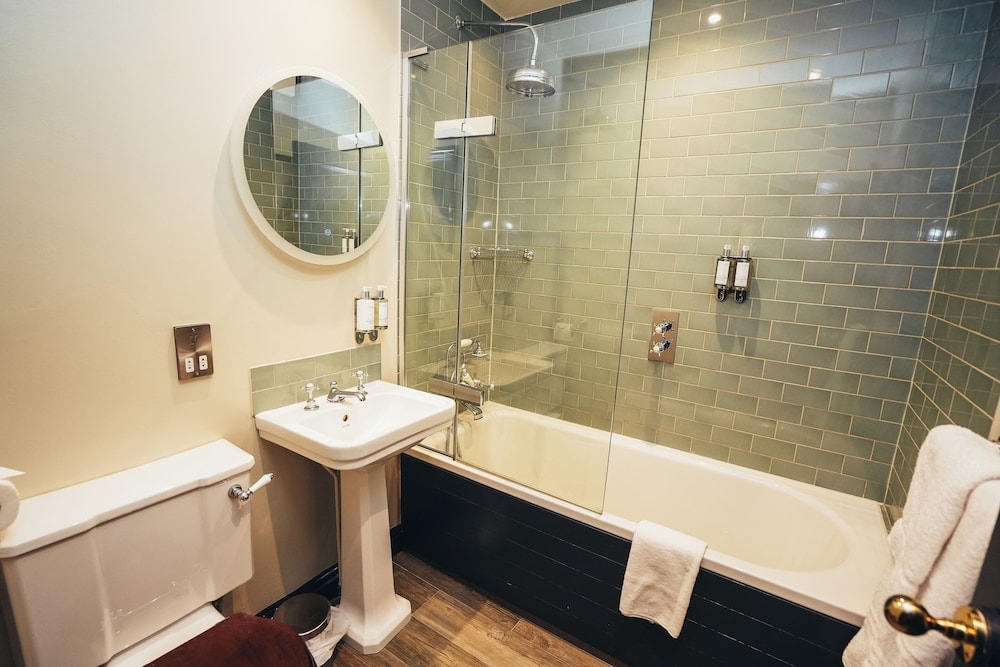 The George - Hathersage