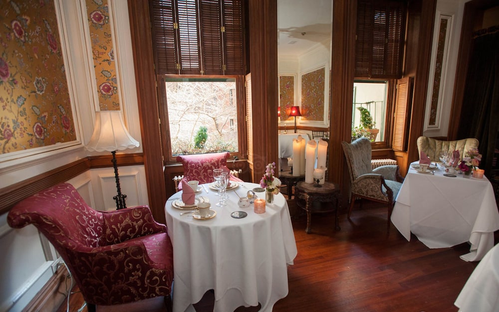 The Inn at Irving Place