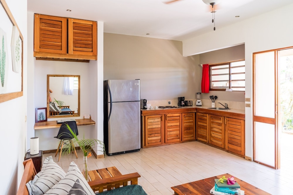 Nautilus Surf & Yoga Villas Santa Teresa