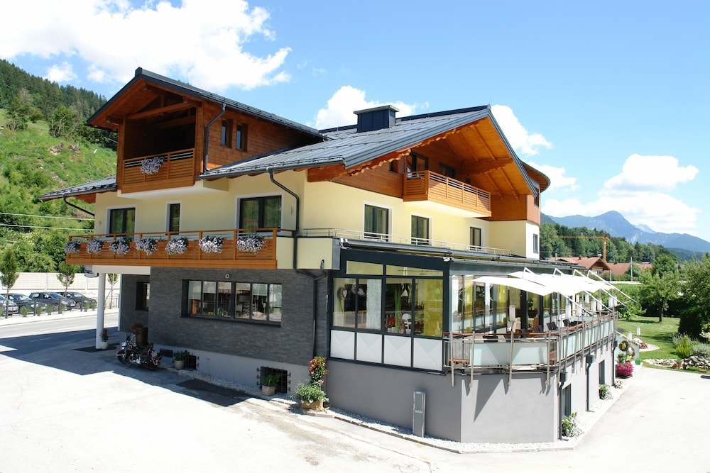 Haus Zirngast