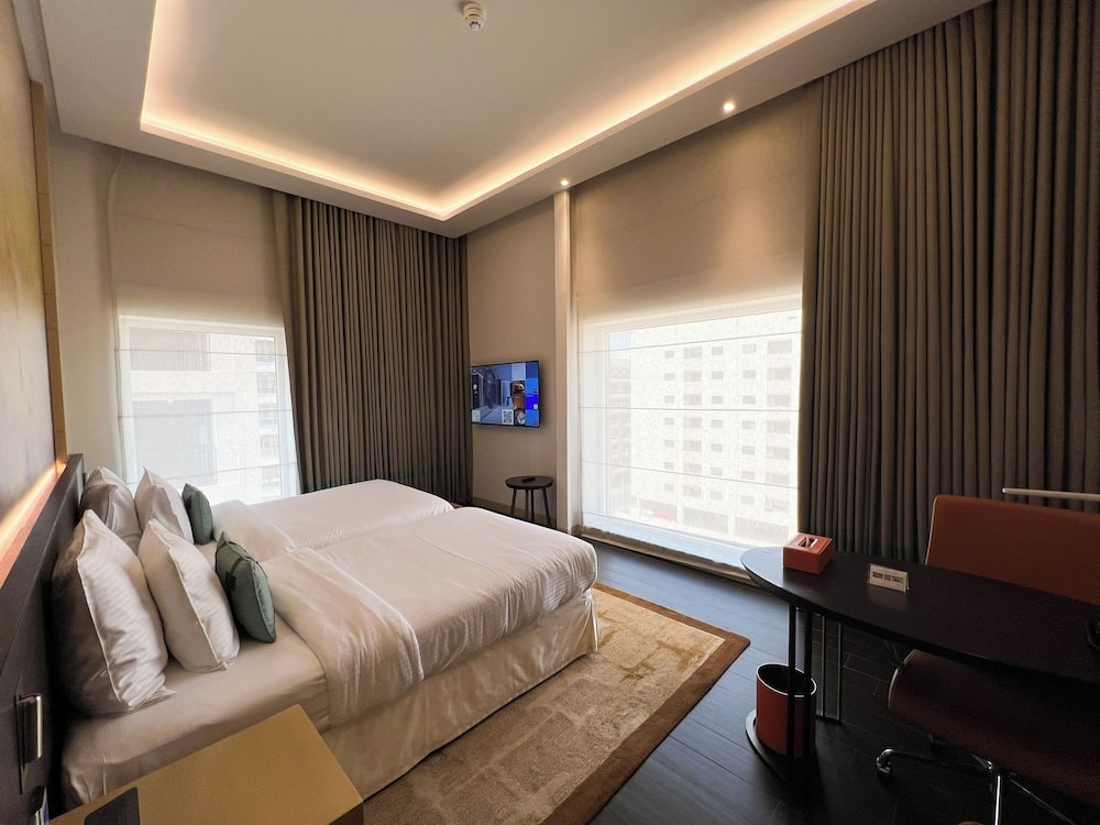 Grayton Hotel Dubai