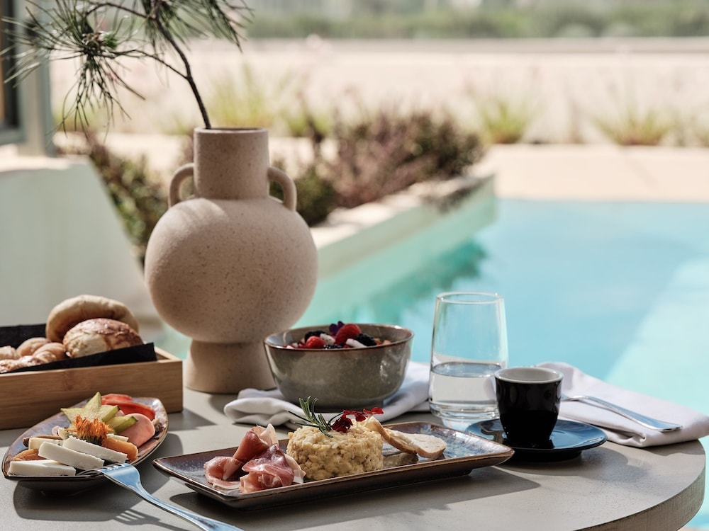 Cora Hotel & Spa