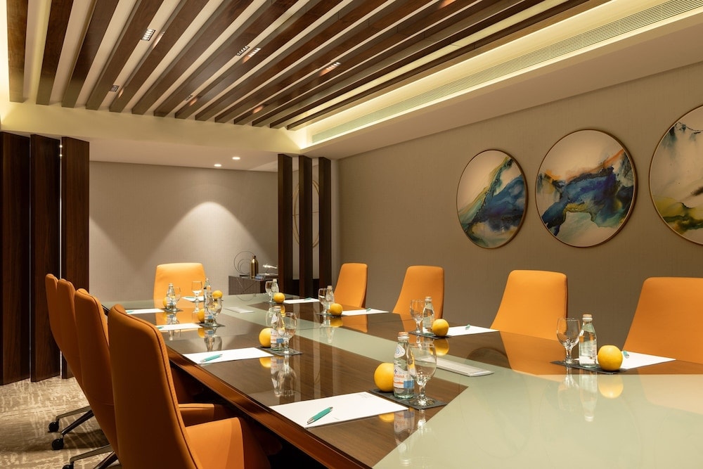 meeting & event spaces