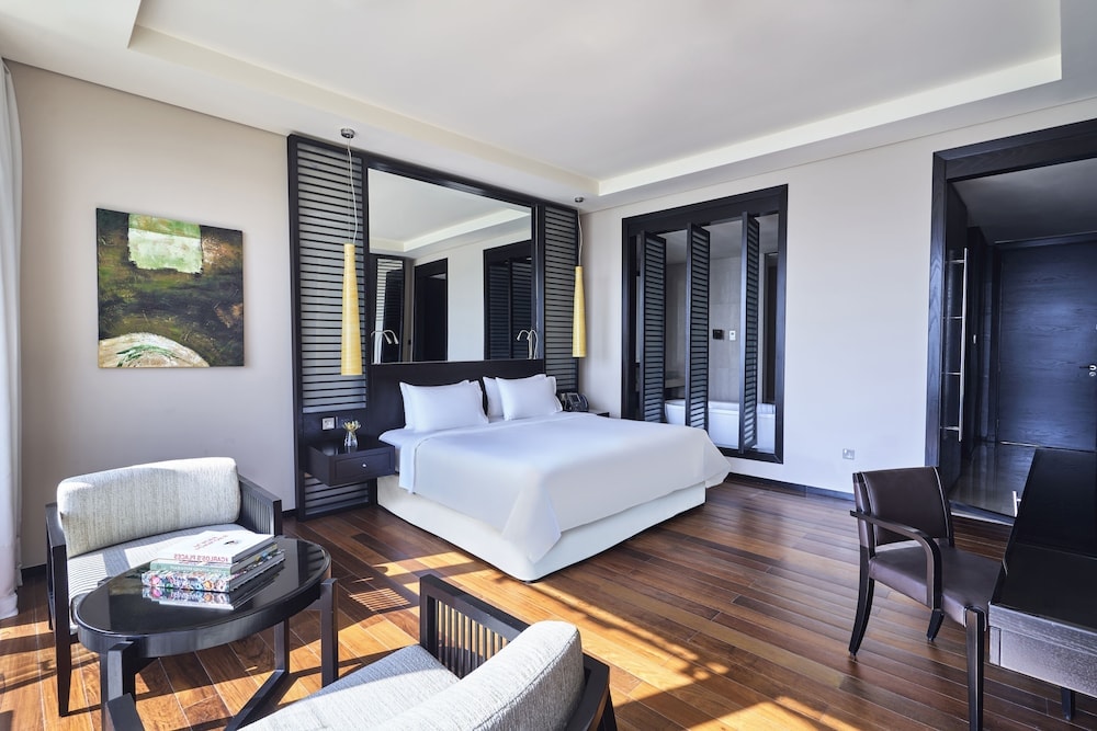 Rixos The Palm Hotel & Suites